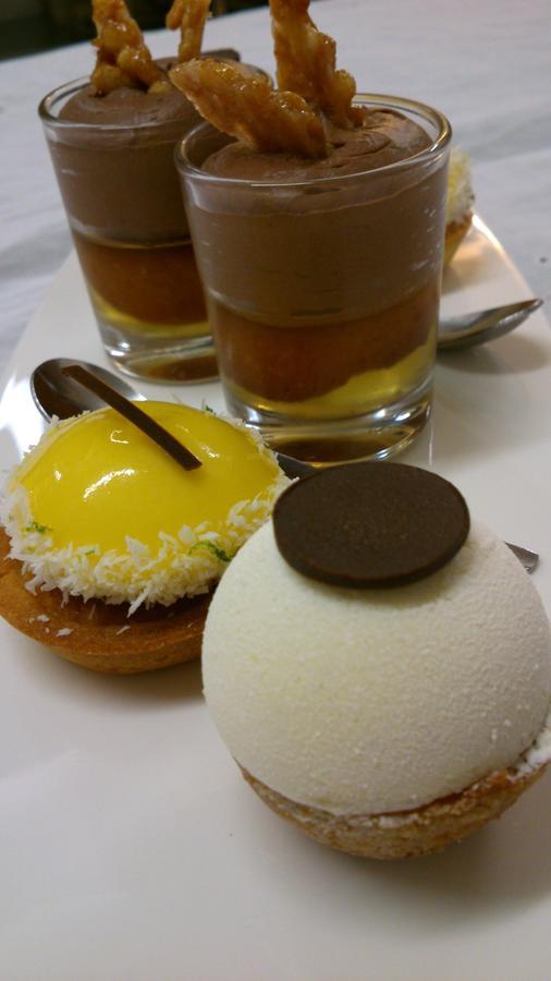 Maison D'Hotes Le Pre Gourmand - Adults Only Eyragues Εξωτερικό φωτογραφία